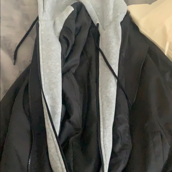 Forever 21 jacket - Picture 3 of 3